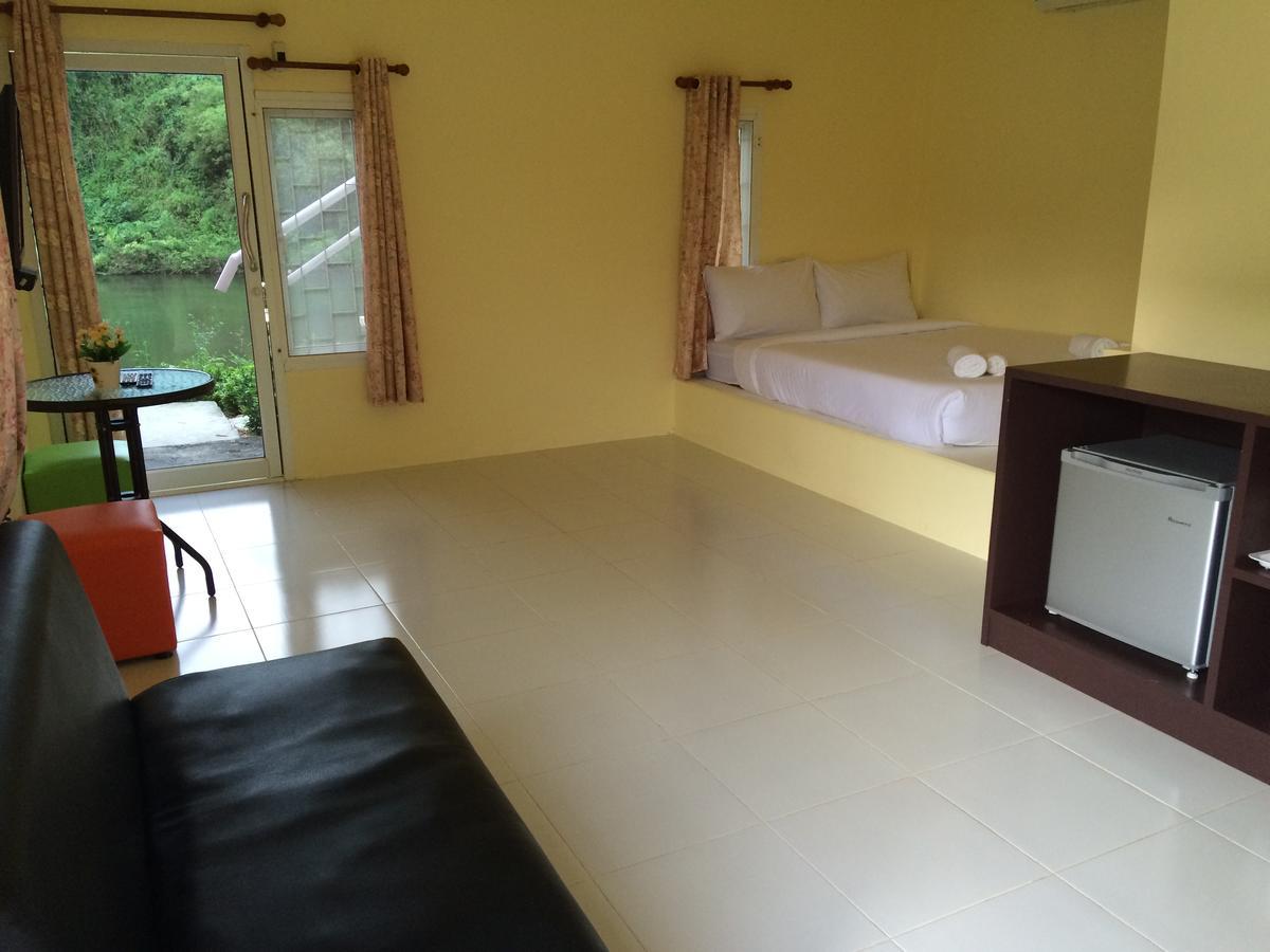 River&Mountain Resort Nakhon Nayok Bagian luar foto