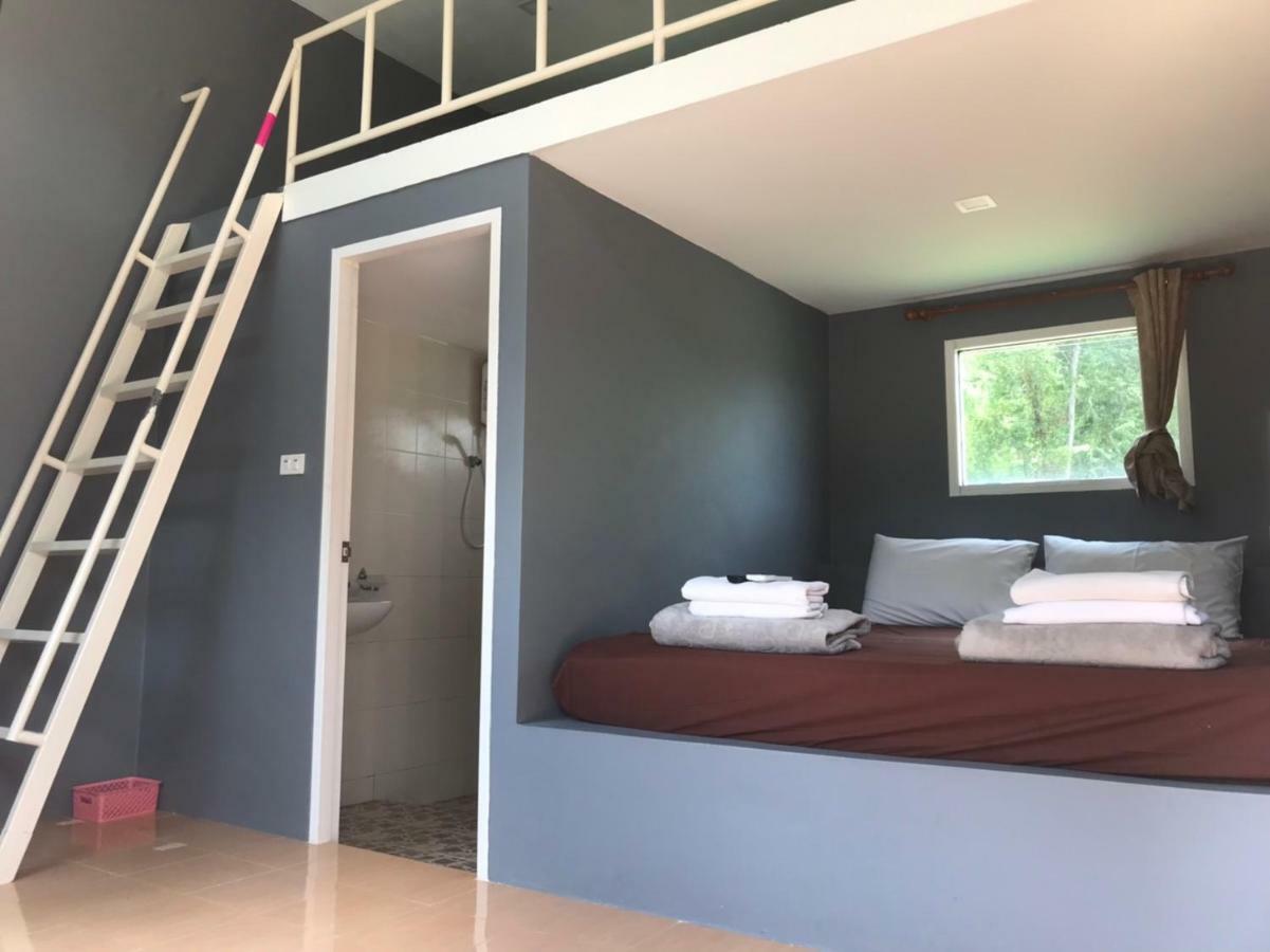 River&Mountain Resort Nakhon Nayok Bagian luar foto